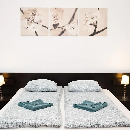 Daphne Deluxe Апартаменты *